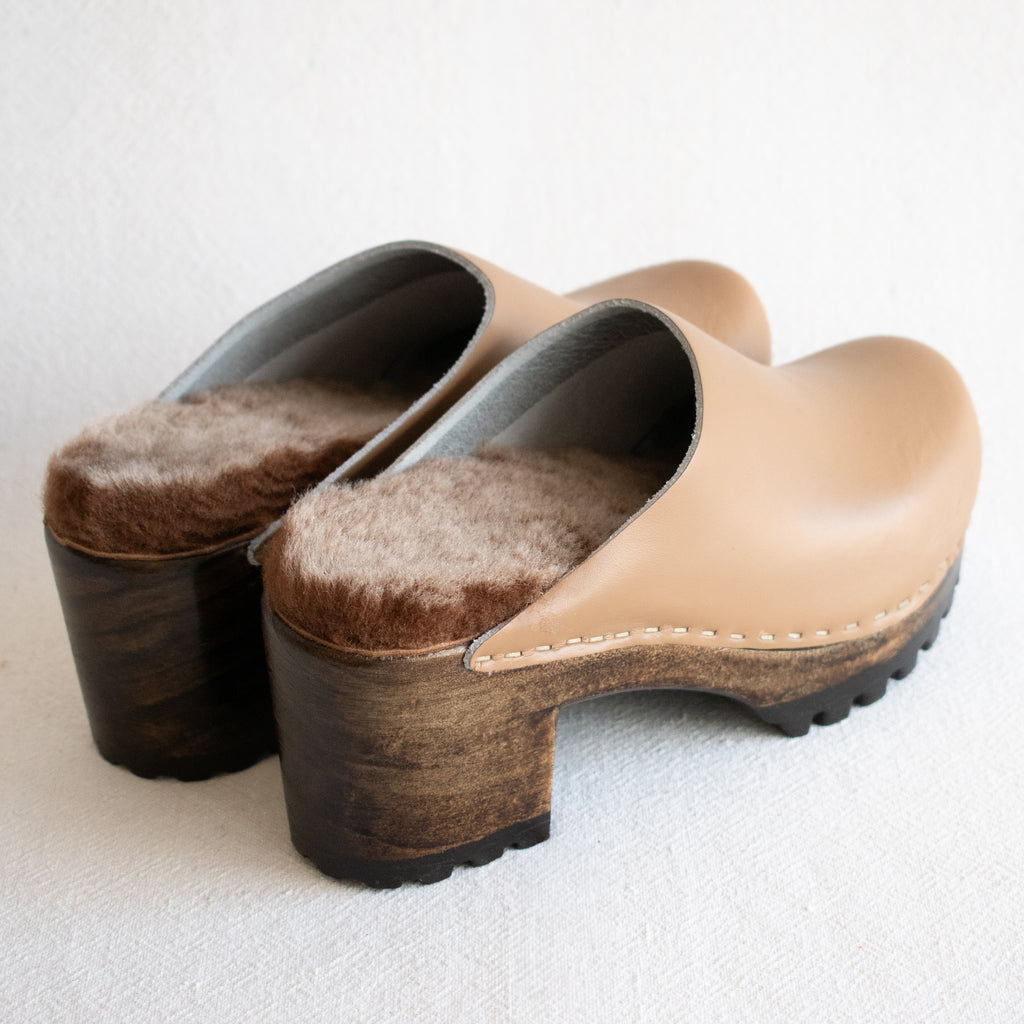No.6 Liza Clog on Mid Tread - Khaki