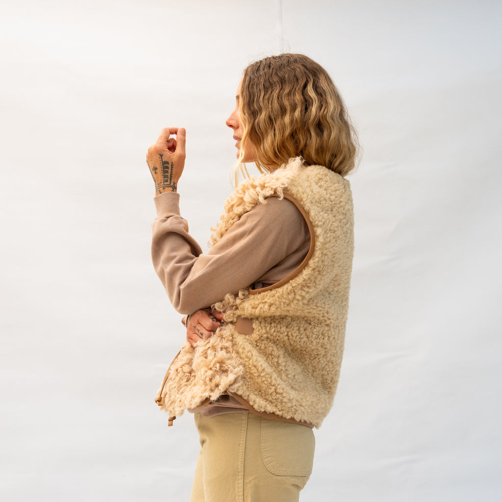 Transition Vest - Oat