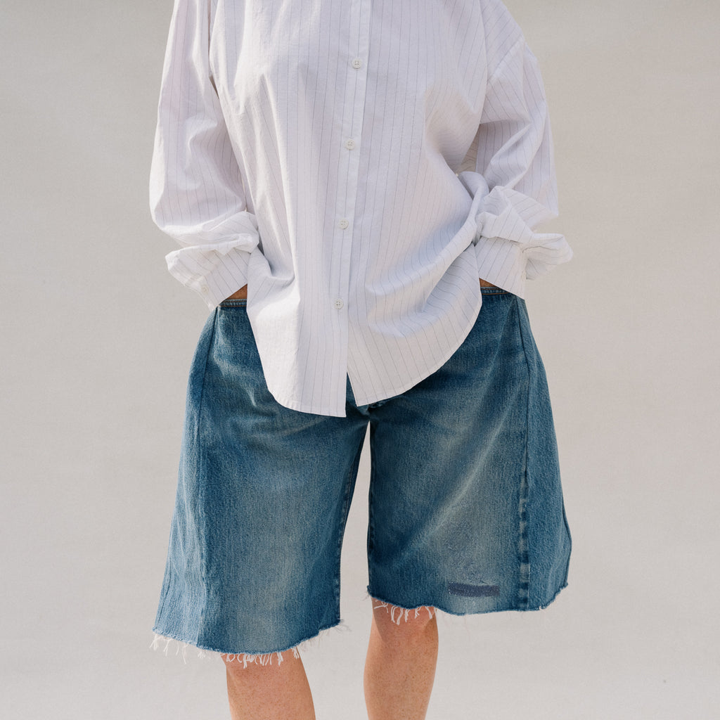 Alberta Shirt - White w/ Fine Grey Stripe