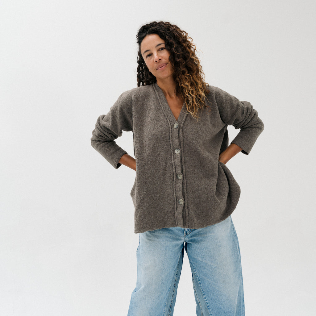Short Uzbek Cardigan - Granite