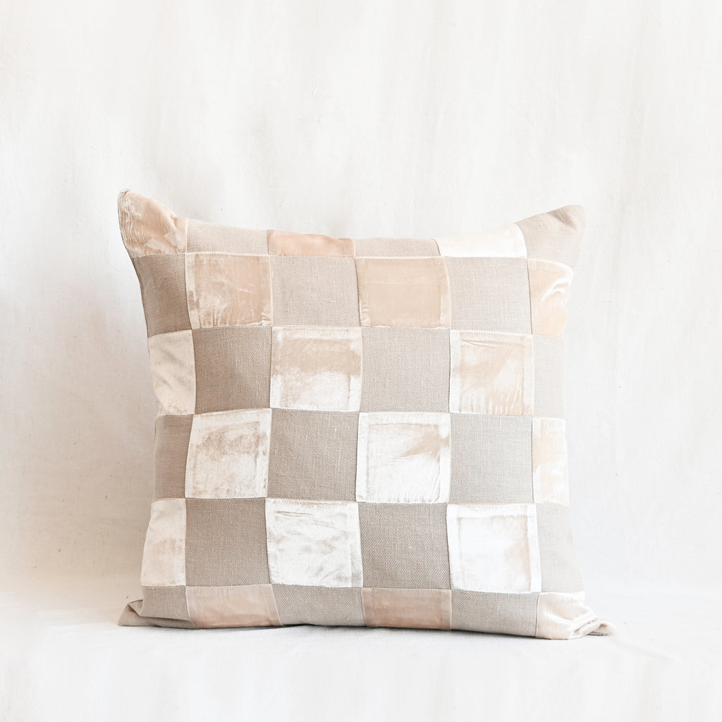 Checkered Velvet Pillow - Natural