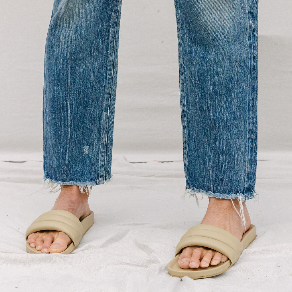 Selvedge Denim Narrow Tapered Cut - Medium Distress