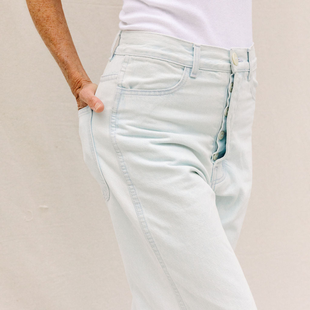 225's - Pale Blue/Blue Stitch