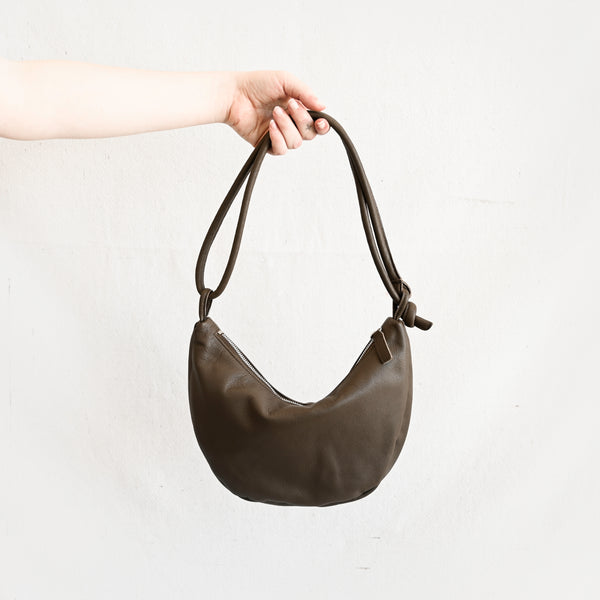 arestudio_bowbagtobacco_2_gran