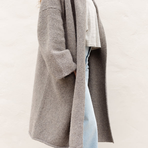 lauren-manoogian-long-shawl-