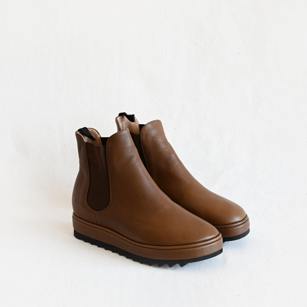 Market Boot - Brown