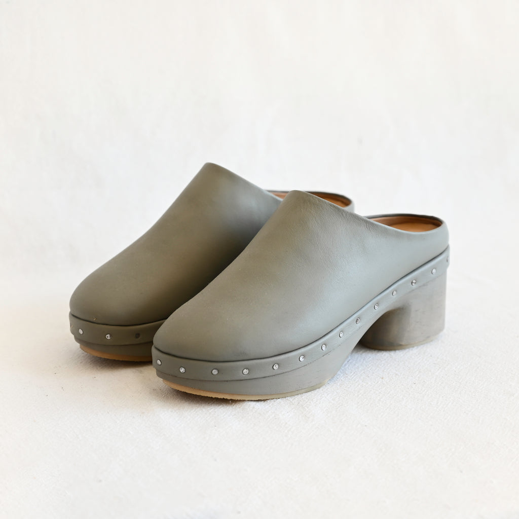 Studio Clog - Grey Paint