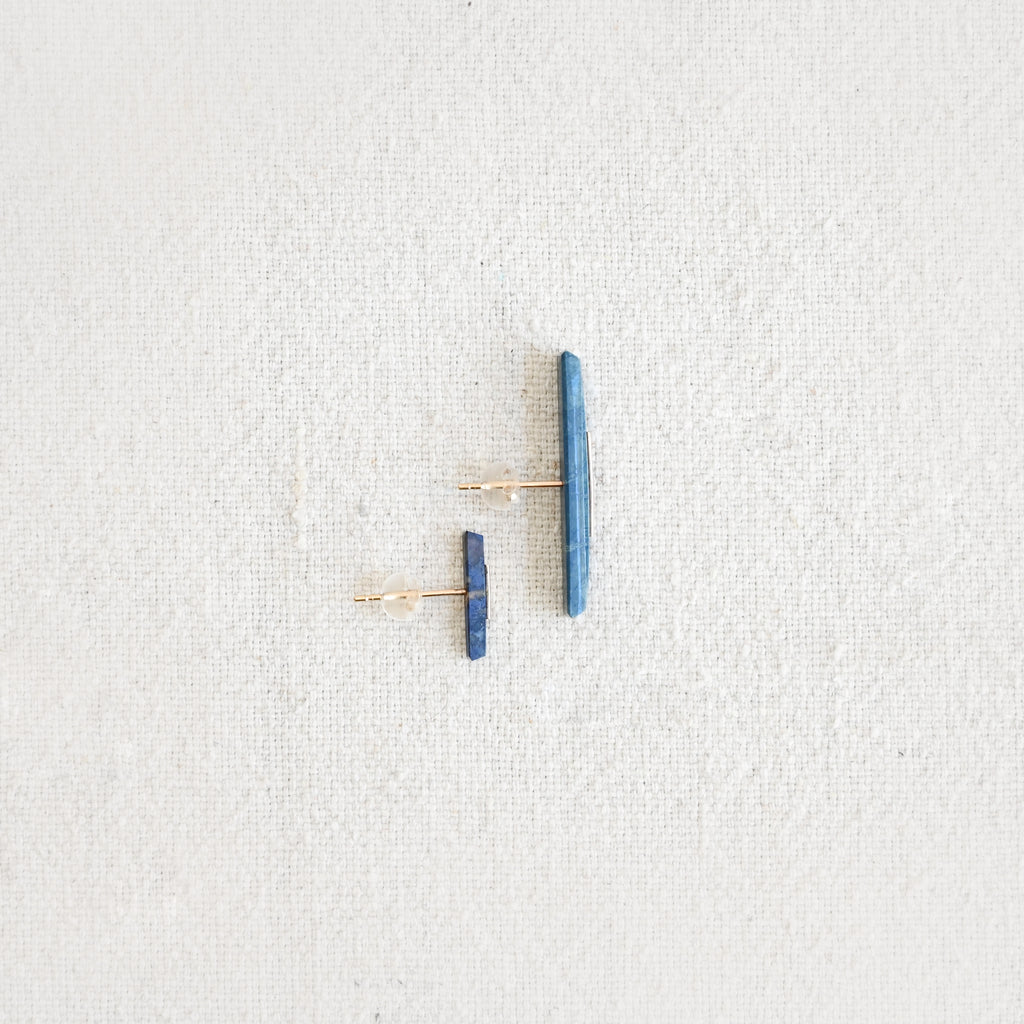 Lapis Stud