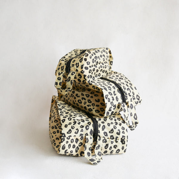 Personalized Burlap Leopard Zip Pouch – Gifts Happen Here