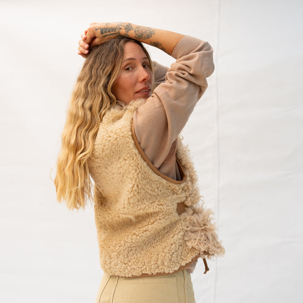 Transition Vest - Oat