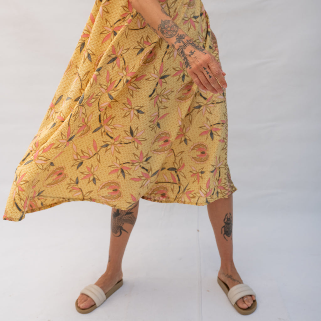 Vintage Sleeveless Floral Dress