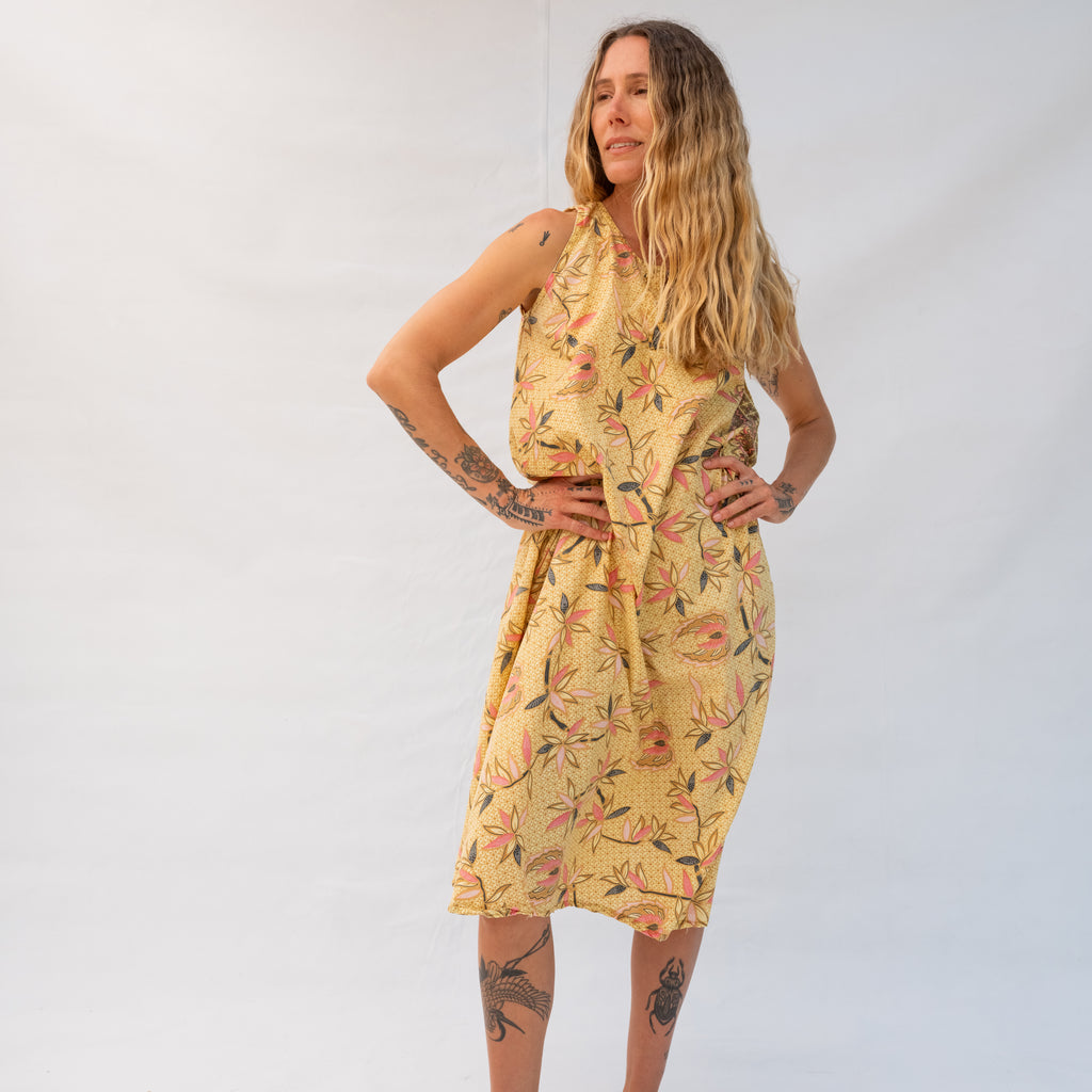 Vintage Sleeveless Floral Dress