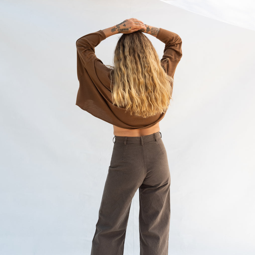 Vintage Cropped Long Sleeve Top