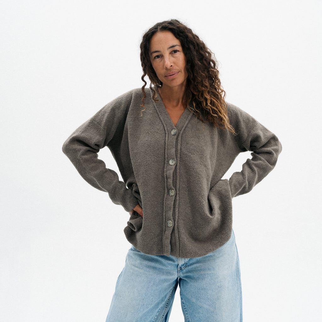 Short Uzbek Cardigan - Granite