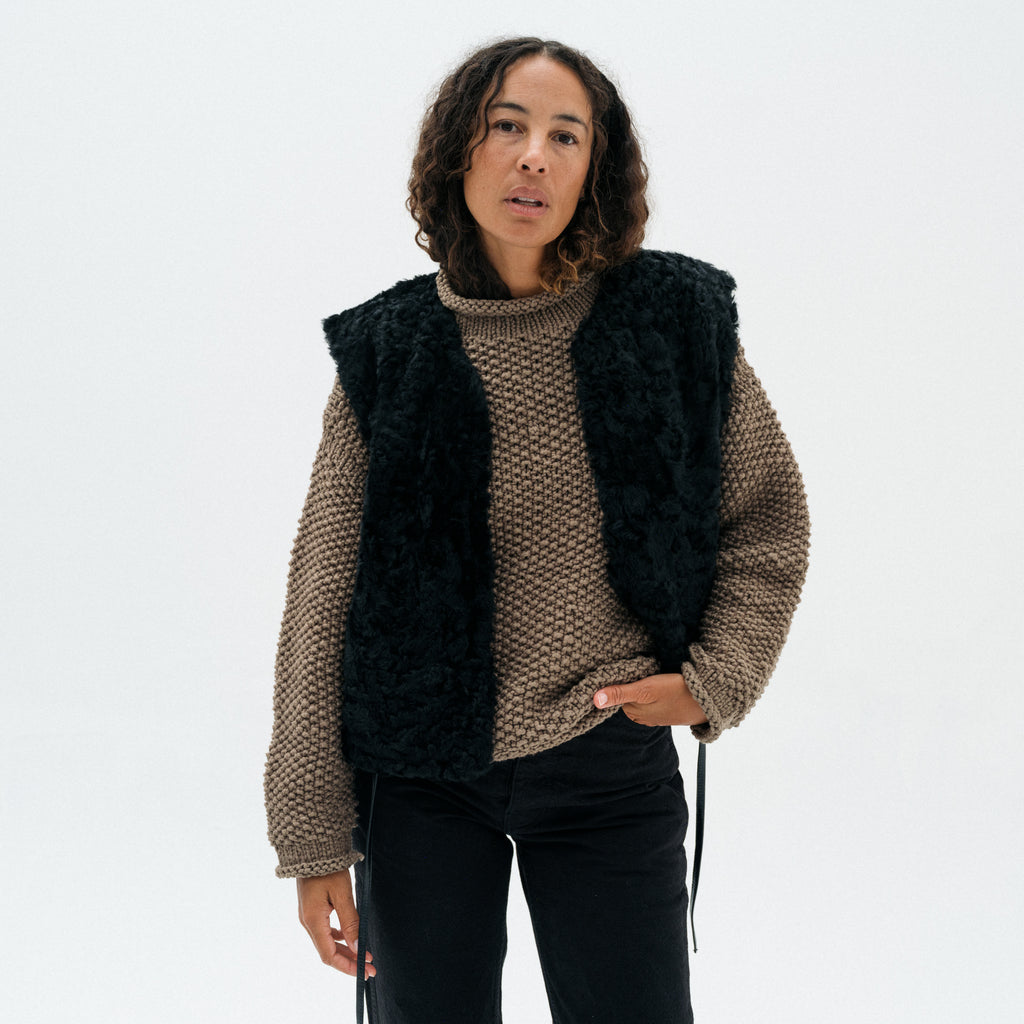 Transition Vest - Black