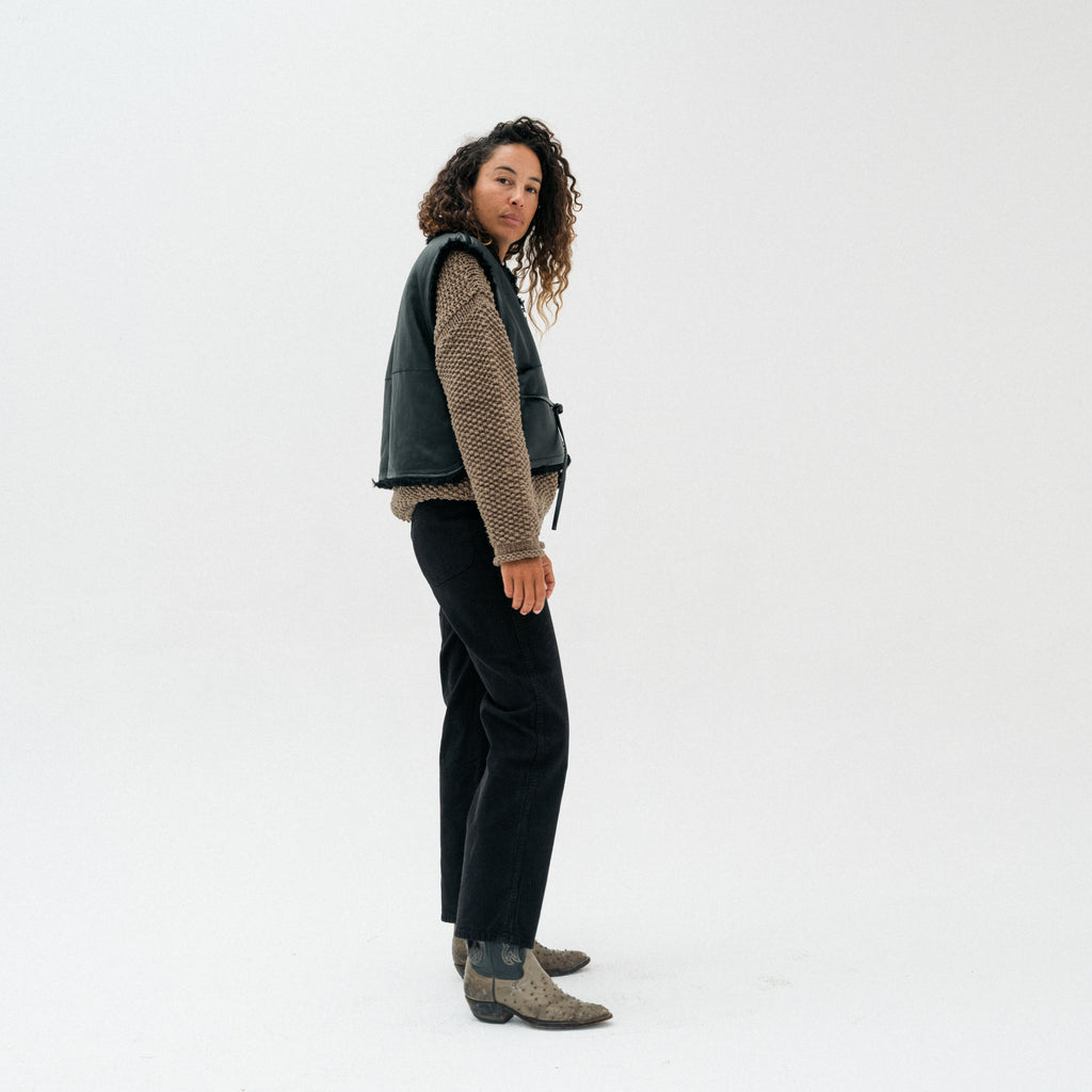 Transition Vest - Black