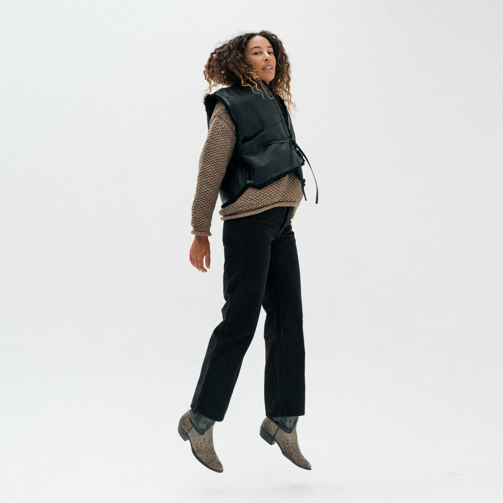 Transition Vest - Black