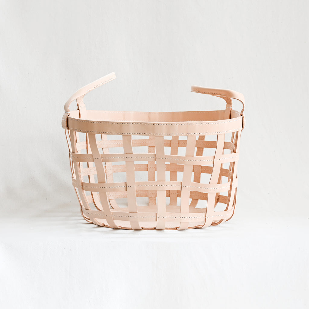 Round Leather Basket - Veggie Tan