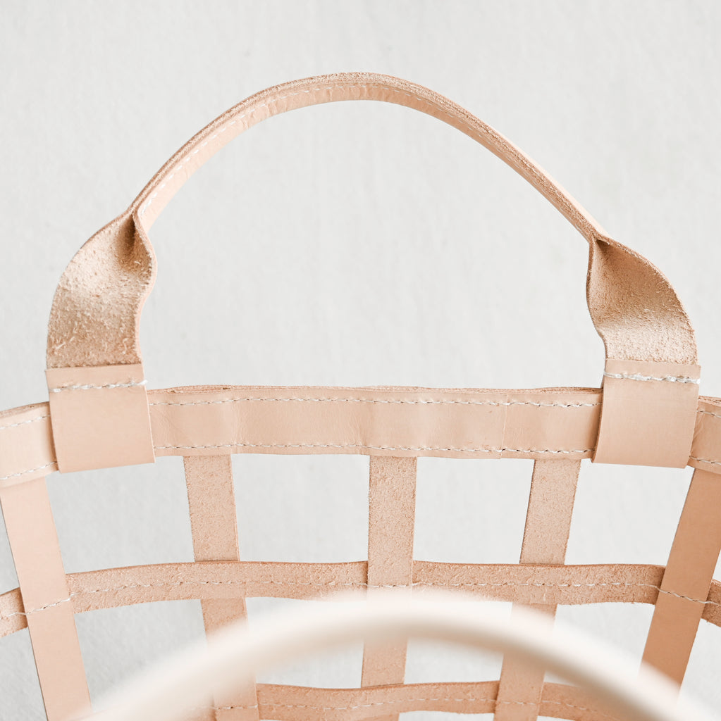 Round Leather Basket - Veggie Tan