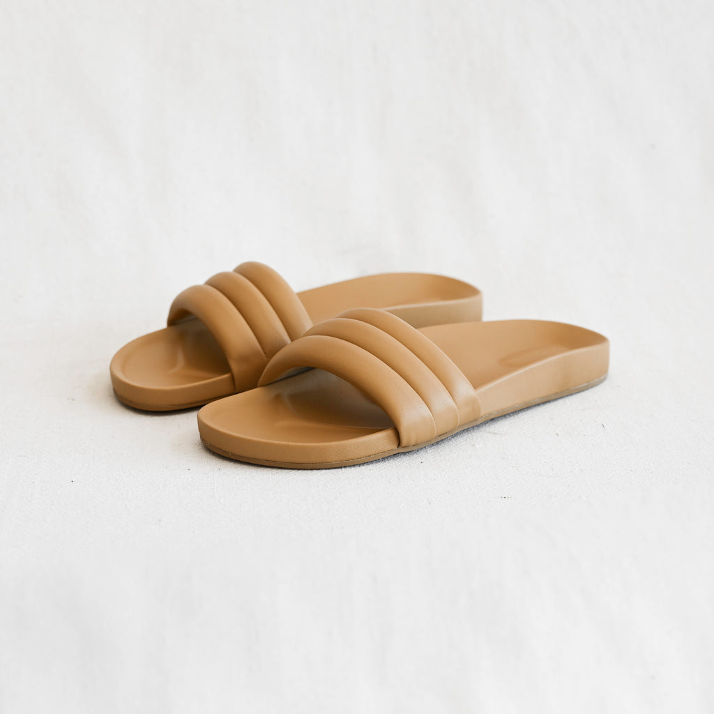 Bamboo Monocolor Sandalia - Straw