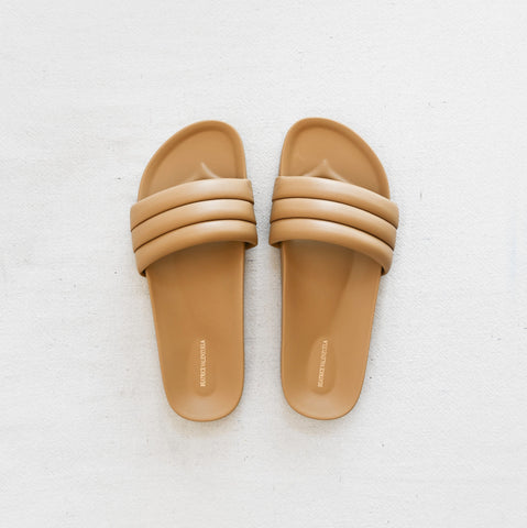 Bamboo Monocolor Sandalia - Straw