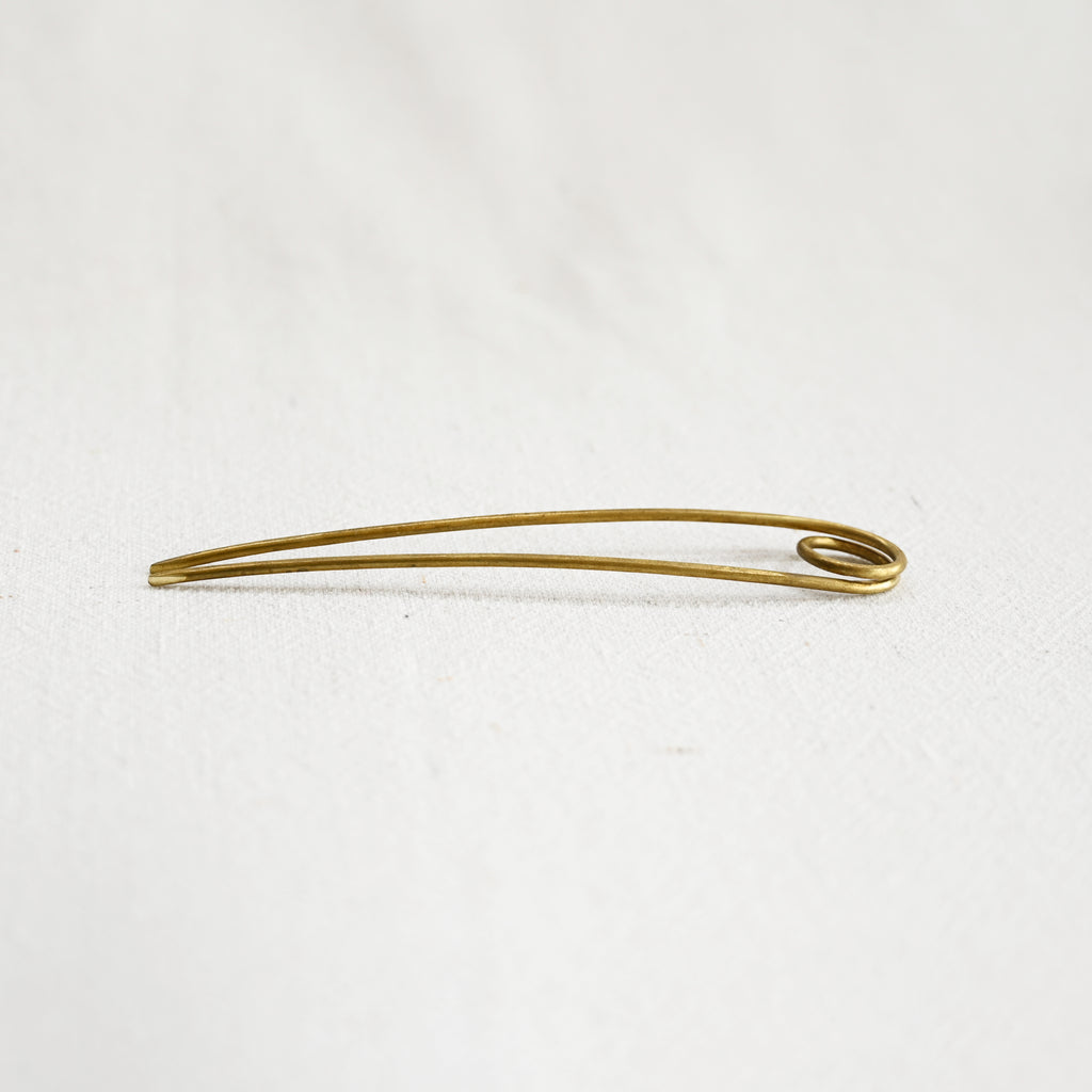 Le Loop Brass Hair Pin