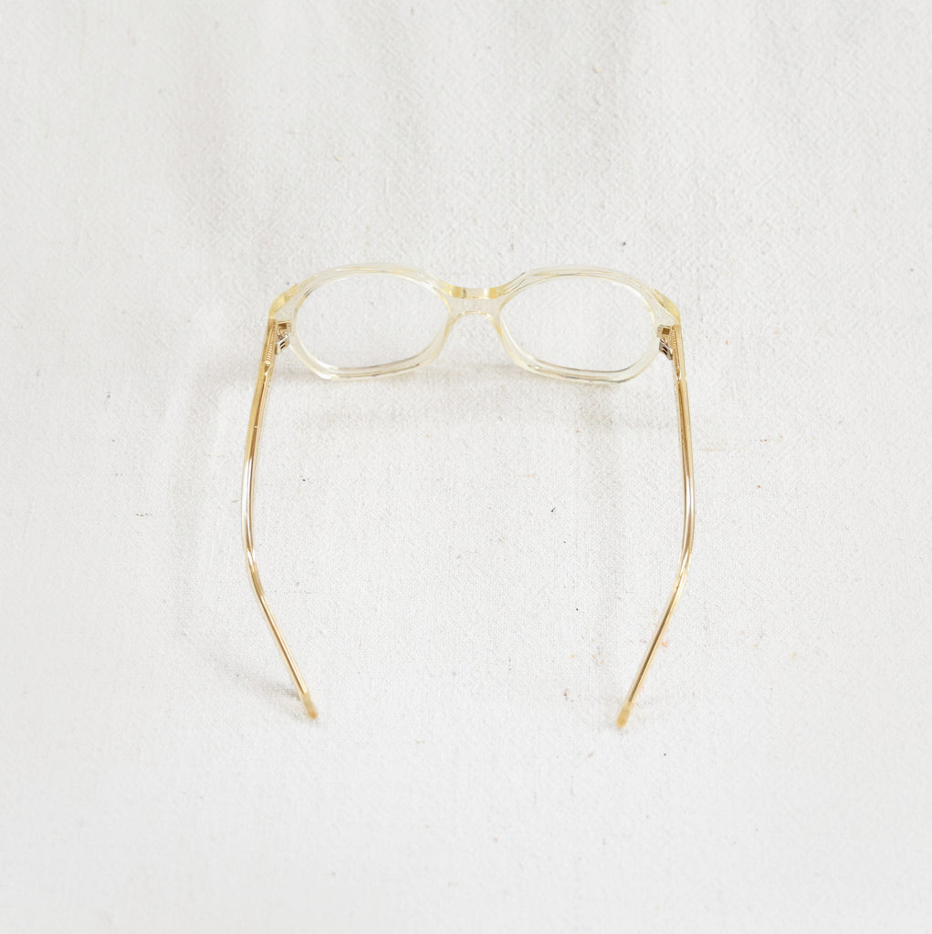 001 Optical - Clera