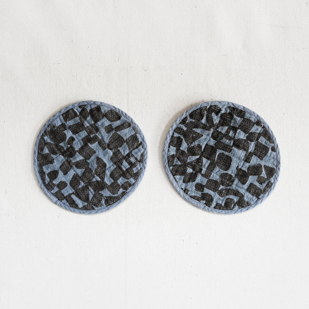 Round Potholder - Checks - Lentil/Stone Blue