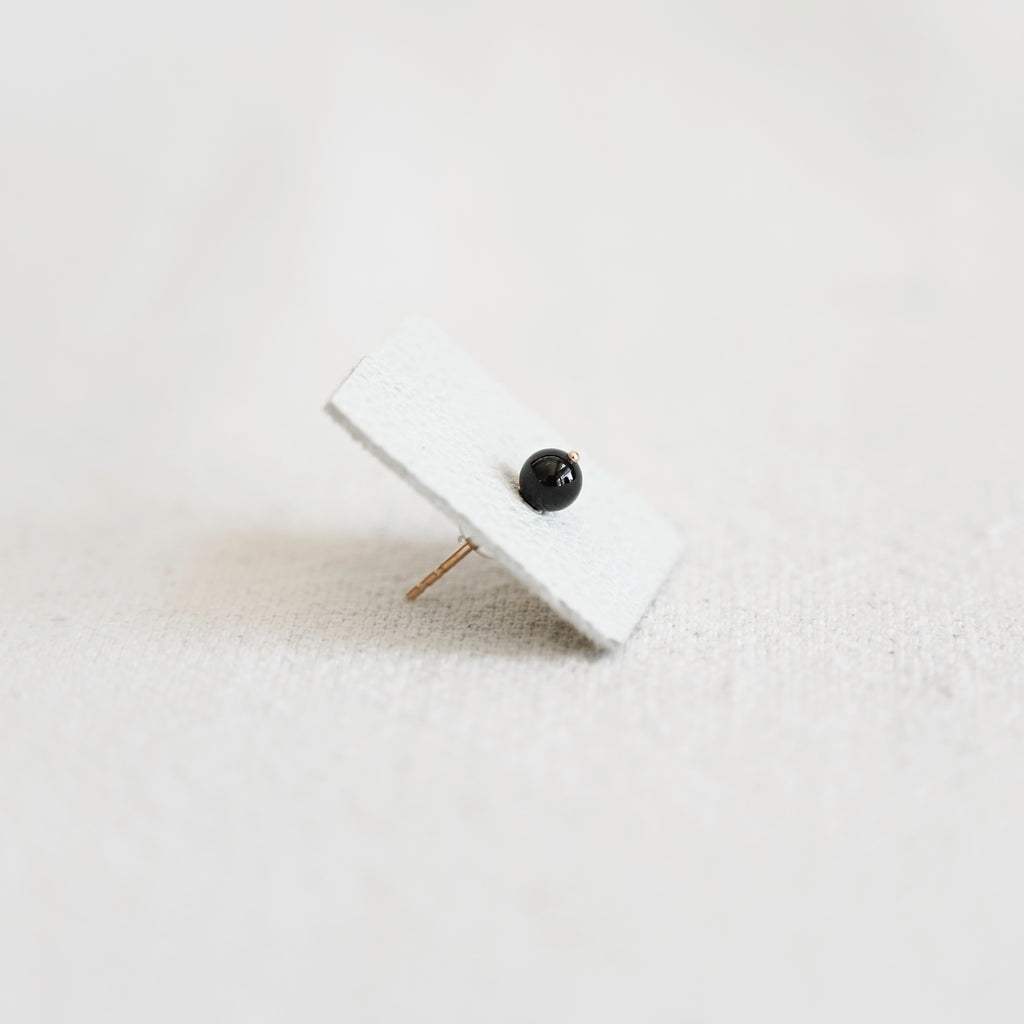 Onyx Bead Stud