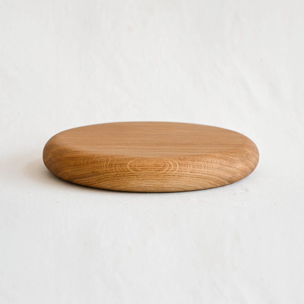 White Oak Rounded Circle Cutting Board