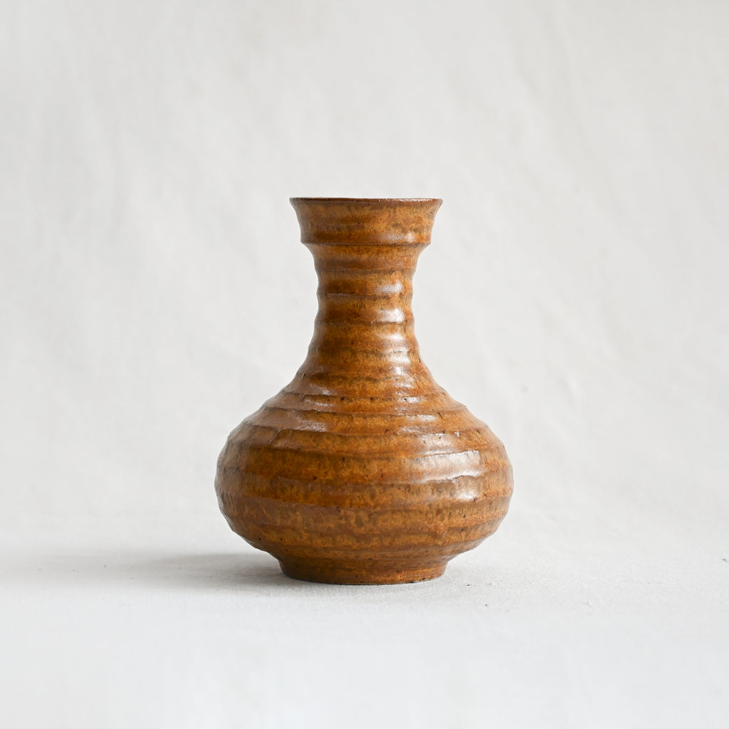 Ribbed Vase