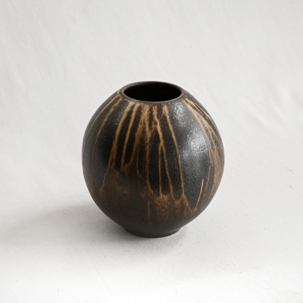 Large Orb Vase - Live Oak