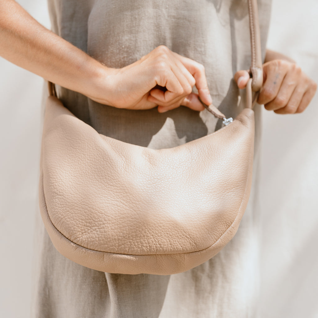 Bow Bag - Dust