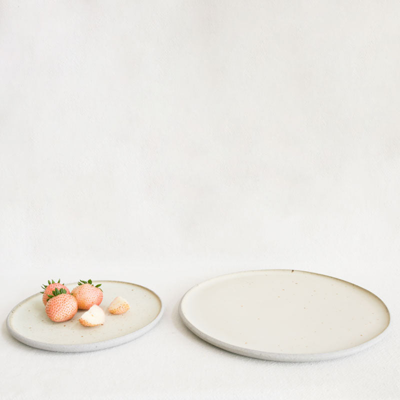 Stillness Plate - Yellow Jade