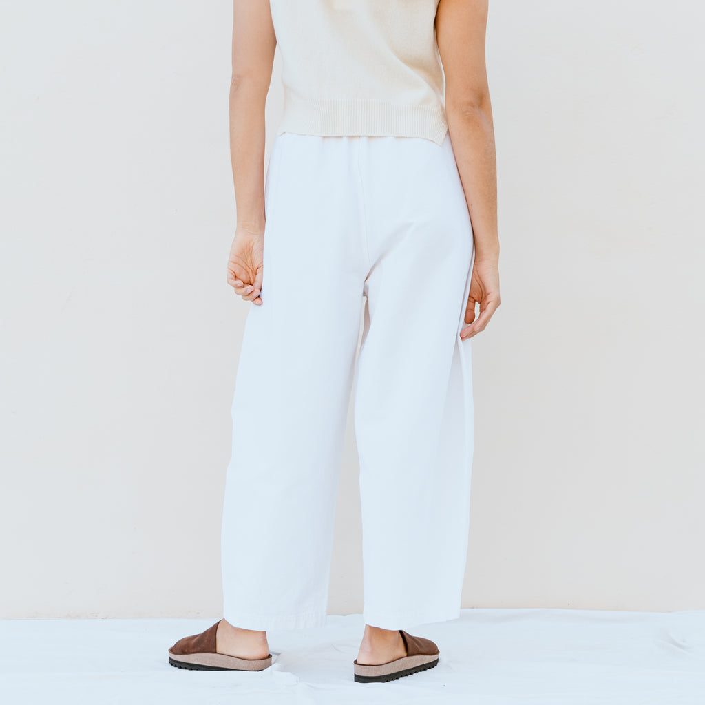 Curved Pocket Pants - Off-White