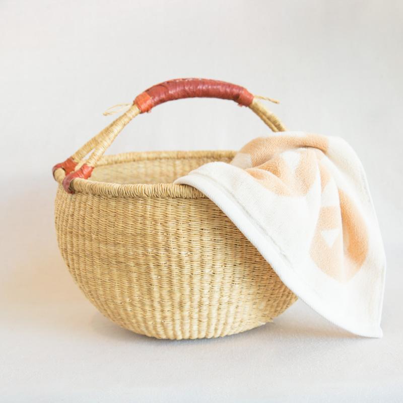 Traditional Bolga Basket with Leather Handle