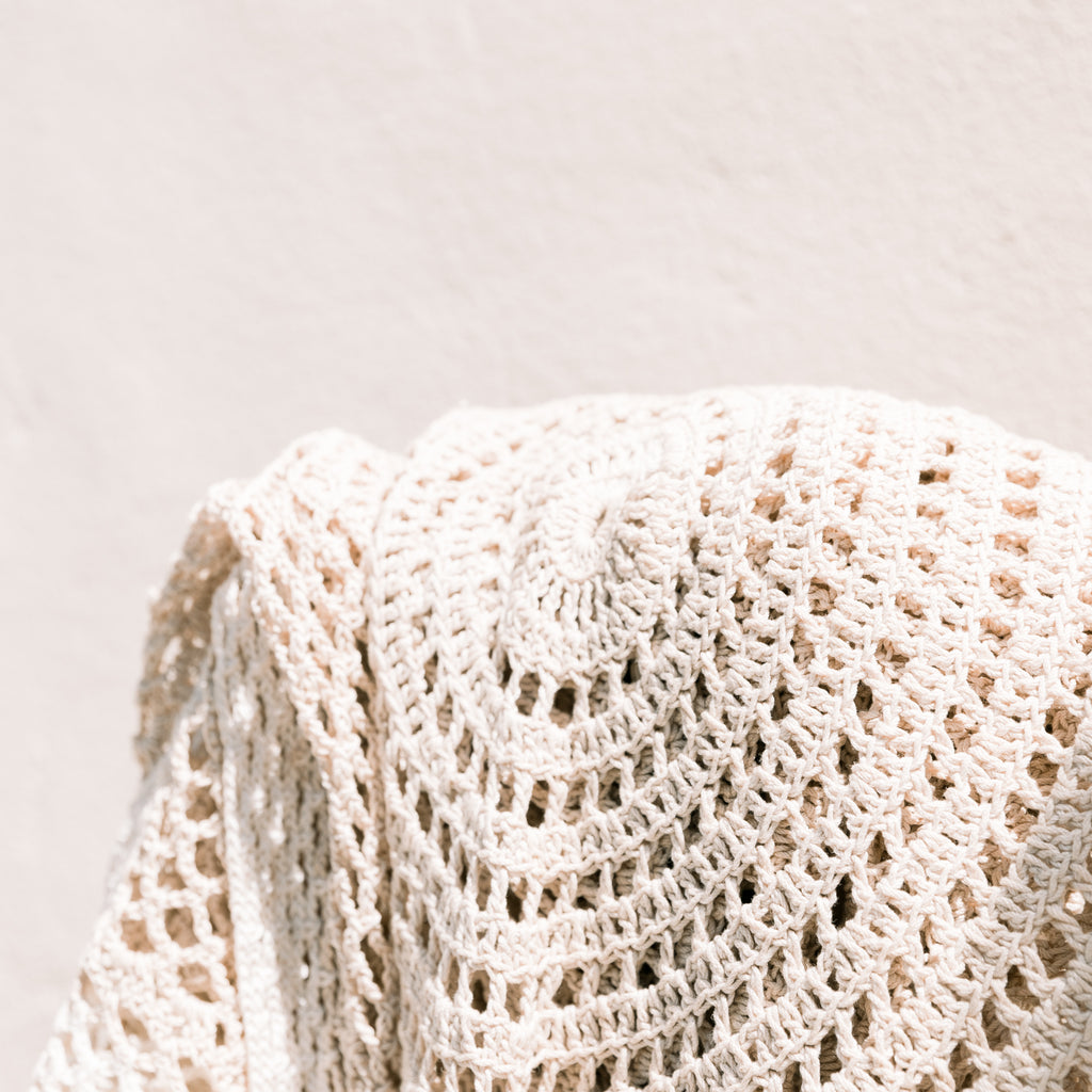 Vintage Crochet Circular Throw